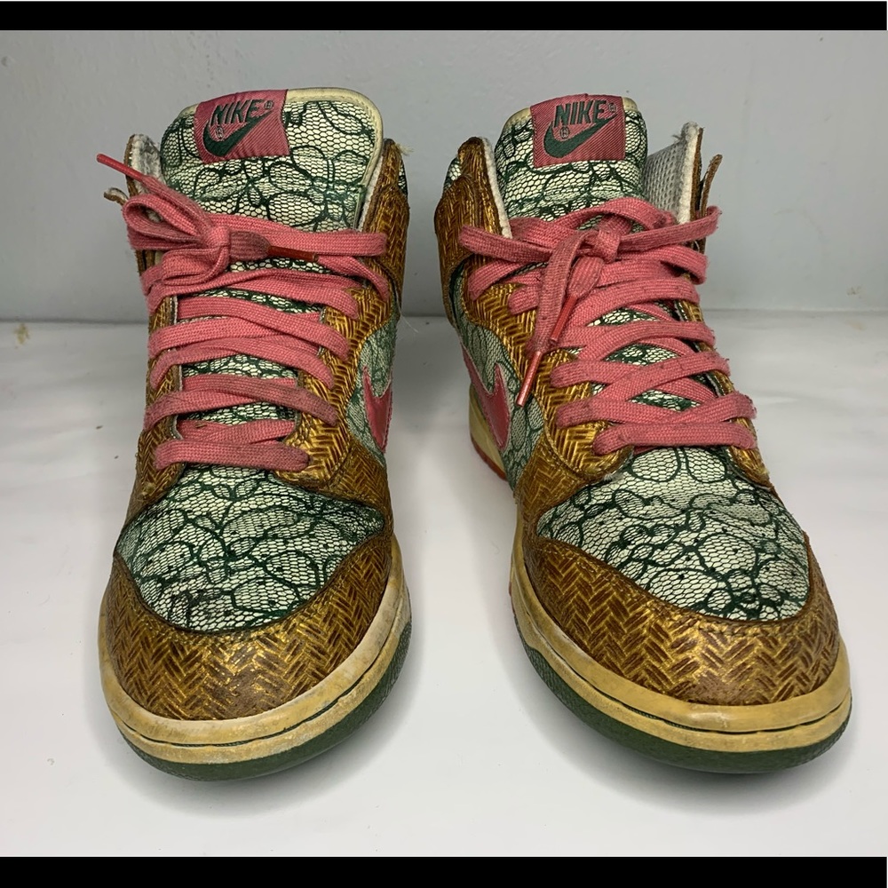 W’s Premium dunk high 8.5 in women